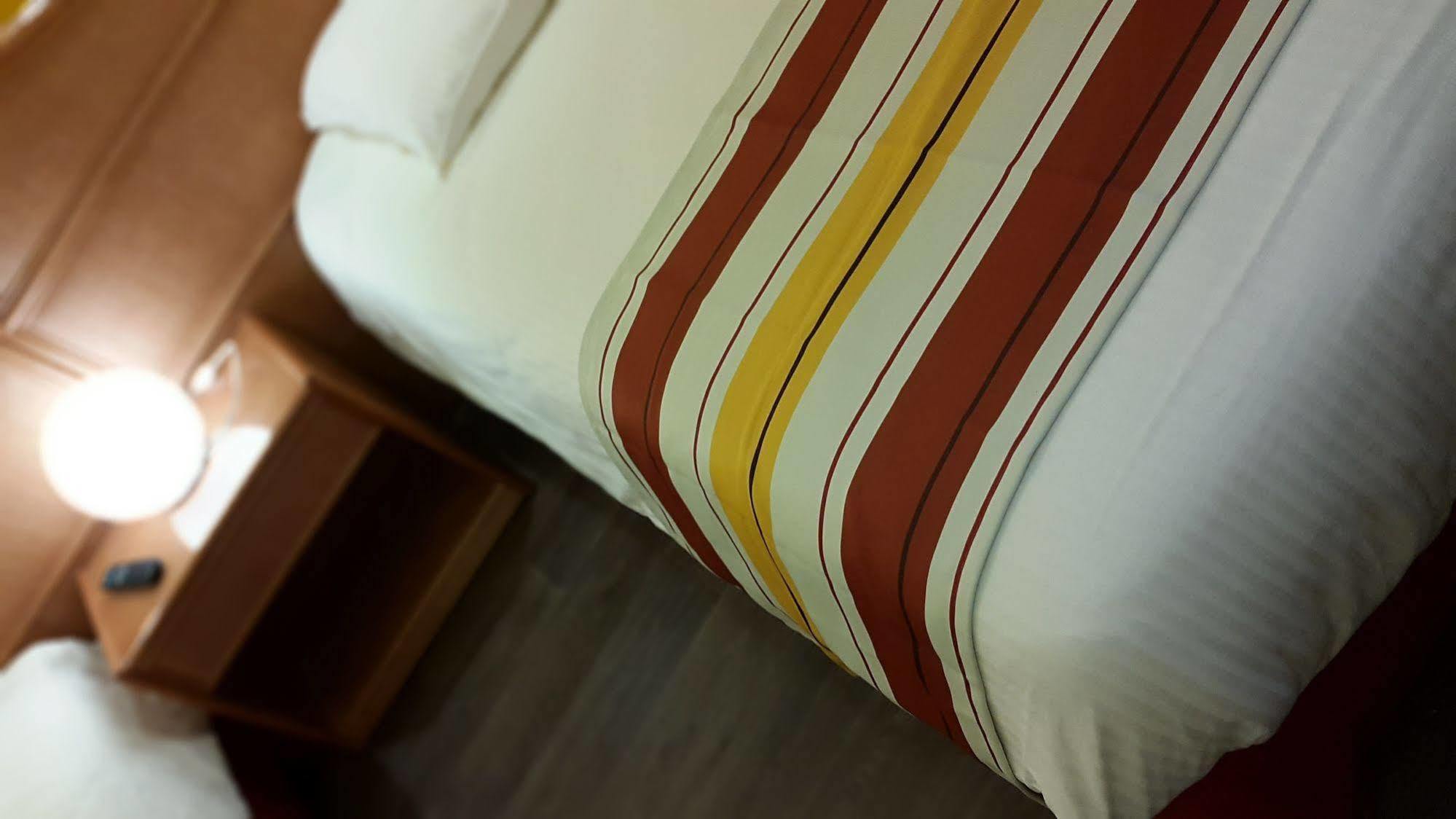 B&B Hotel Amneville-Les-Thermes Εξωτερικό φωτογραφία